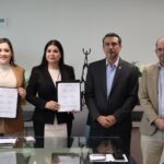 La formación académica y la investigación científica son fundamentales para la prevención de riesgos sanitarios.