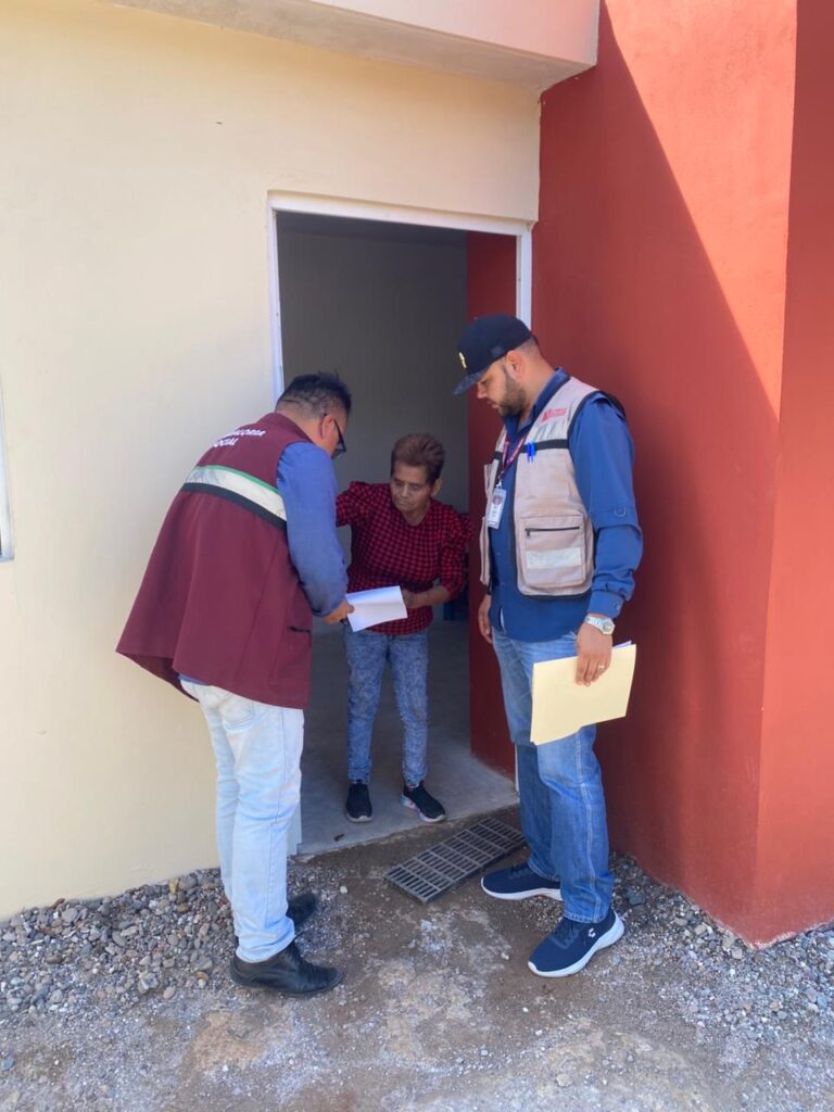 Entregan seis acciones de vivienda en modalidad cuarto dormitorio en Quilá y El Salado