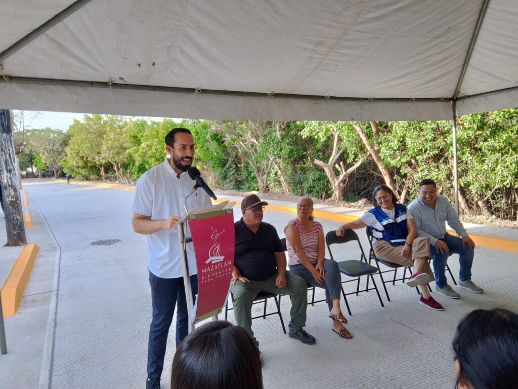 Continúa la Presidenta Estrella Palacios entregando más obras del Bienestar