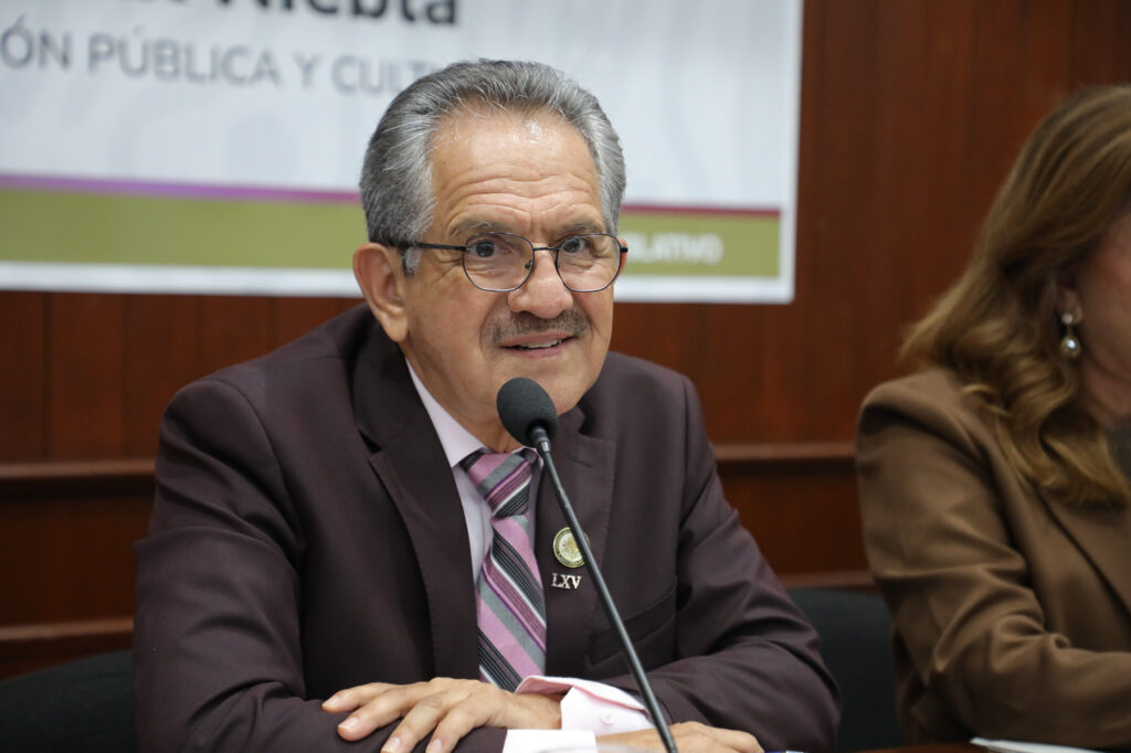 Morena destaca avances educativos durante comparecencia de la secretaria Gloria Himelda Félix Niebla