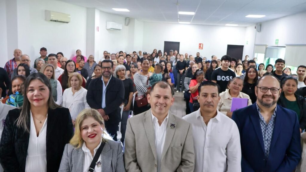 Se capacitan 200 personas en el PAS con el curso “Reforma a las Leyes Electorales”