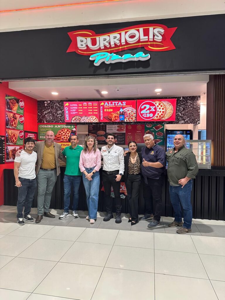Fomentan el consumo local y generan empleos; inauguran nueva sucursal de Burriolis Pizza en Plaza Sendero
