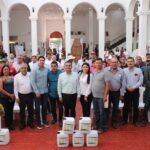 Ayuntamiento de Navolato entrega fertilizante foliar orgánico para proteger 250 hectáreas de cultivos