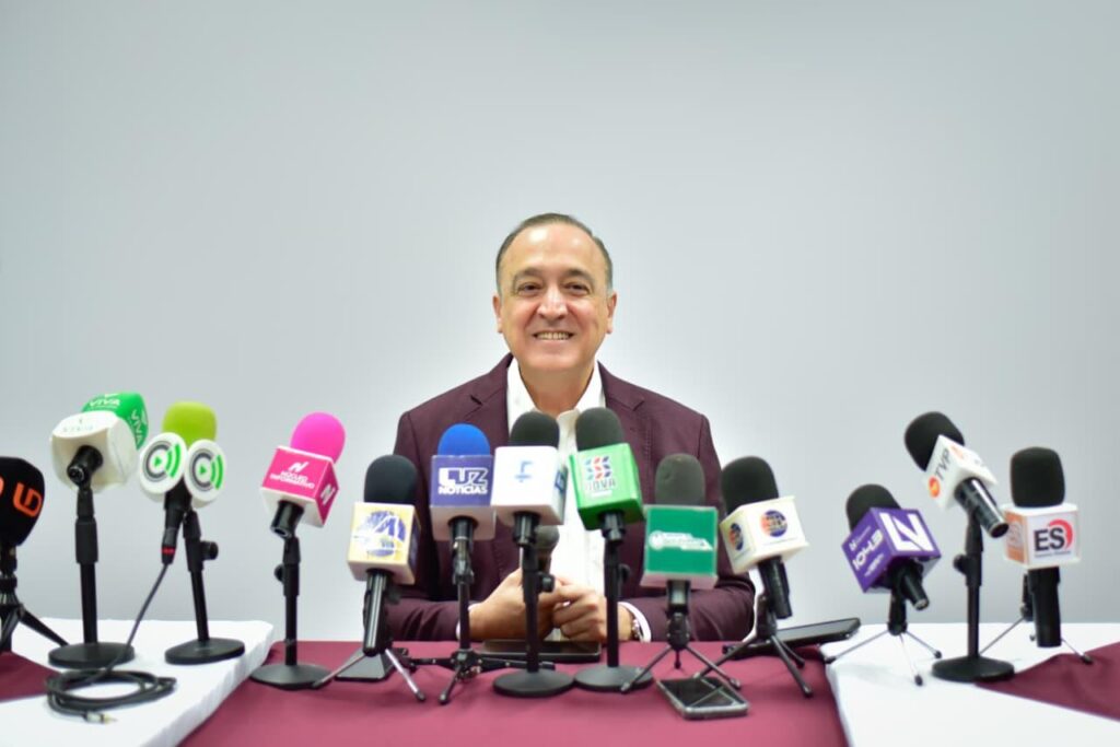 “En Ahome se actúa de inmediato en el tema de los socavones para evitar riesgos”: Antonio Menéndez.