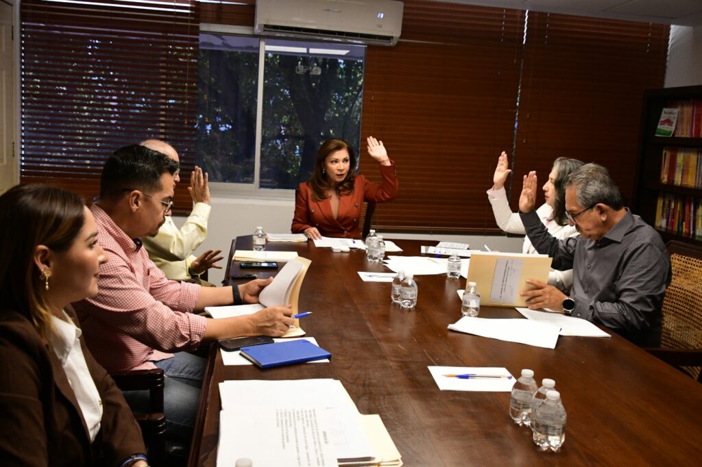 La Profa. Ramona Calderón Hernández es la ganadora del Premio Estatal al Mérito Social “Agustina Ramírez” 2026