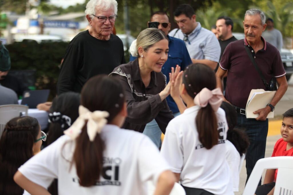 Gobierno de Mazatlán realiza jornada “Contigo Mazatlán” en Santa Teresa