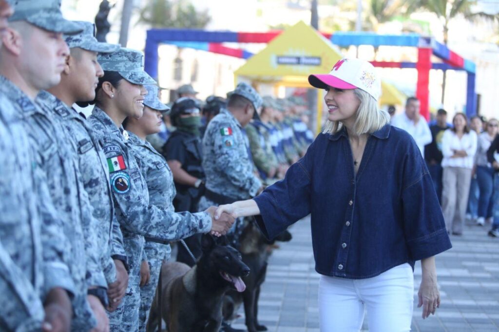 Realiza Estrella Palacios recorrido de supervisión en zona de Carnaval