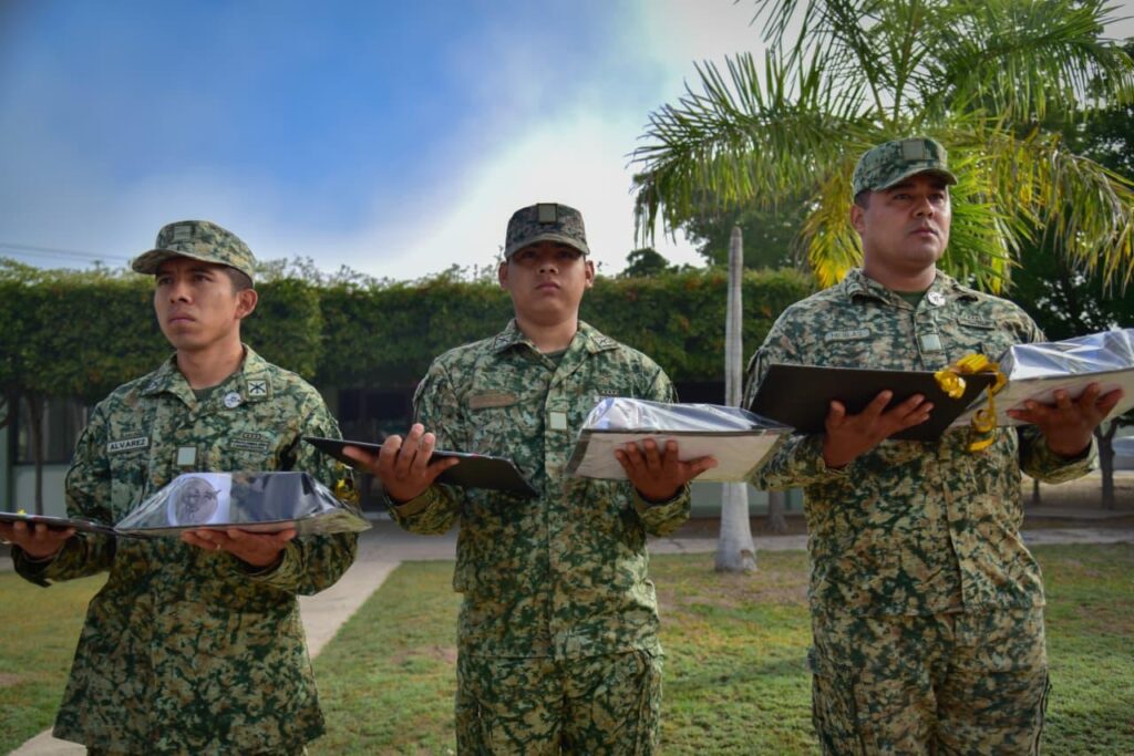 Ejército Mexicano entrega reconocimientos y destaca coordinación con autoridades