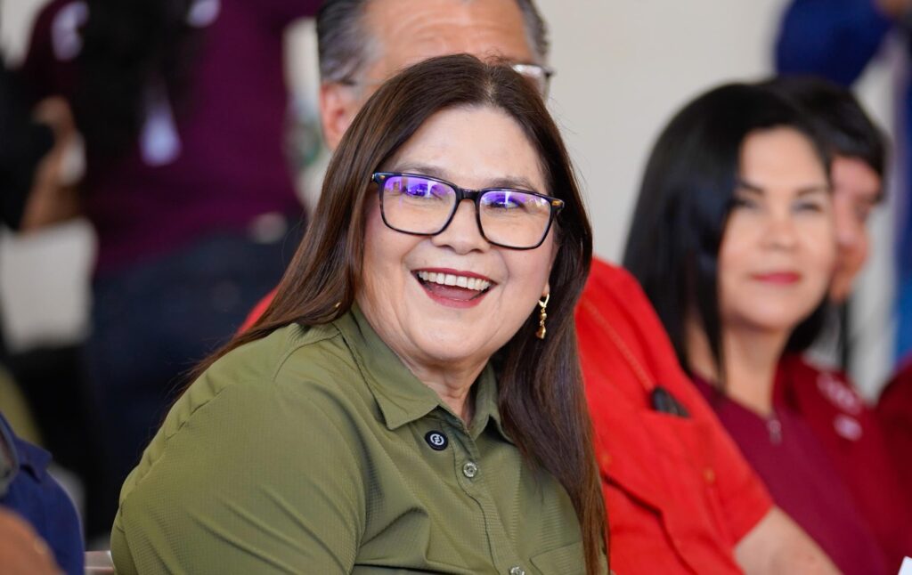 ”Gira de resultados mostró que tenemos una presidenta de territorio, que Sinaloa no está solo y que el gobierno no se cruza de brazos”: Imelda Castro