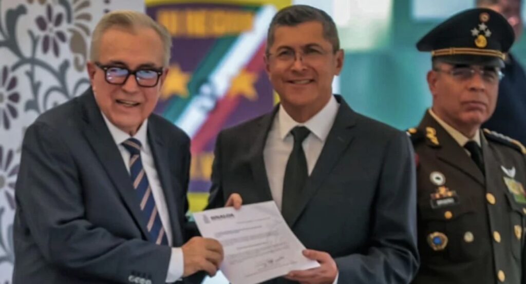 Renuncia de secretario de Seguridad de Sinaloa responde a su carrera militar, afirma Defensa