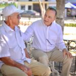 Supervisa Antonio Menéndez rehabilitación del kiosco de Topolobampo y alumbrado público.