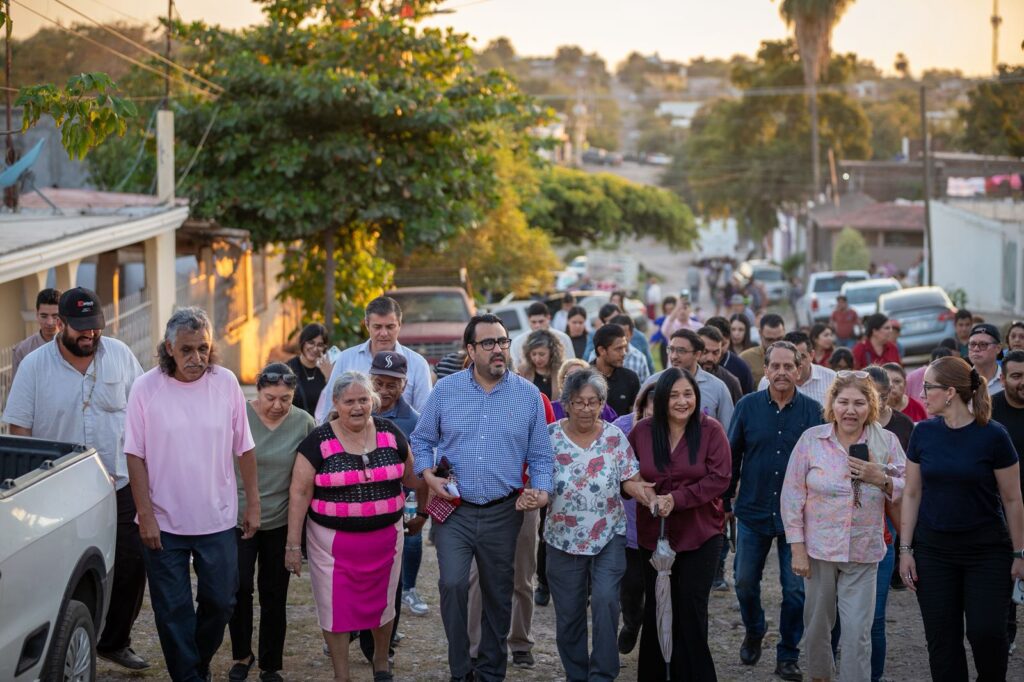 Ya suman 16 obras en marcha: Juan de Dios Gámez arranca pavimentación en la colonia Aquiles Serdán