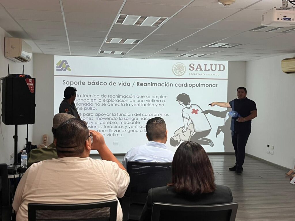 Capacitan a personal de Salud Municipal para atención de emergencias en Semana Santa