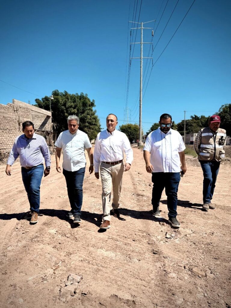 Avanzan obras de pavimentación y fortalecen servicios en Centros de Desarrollo Comunitarios.