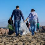 Sinaloa se moviliza por sus costas: SEBIDES encabeza histórica jornada estatal de limpieza de playas