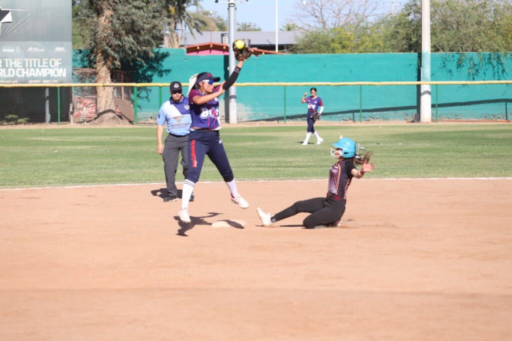 SINALOA CUMPLEN EN BEISBOL Y SOFTBOL