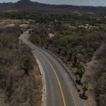 Esta semana quedarán listas las carreteras a 69 destinos turísticos en Sinaloa: SOP