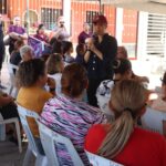 Estrella Palacios da banderazo a obras de pavimentación en Francisco Villa y Libertad de Expresión