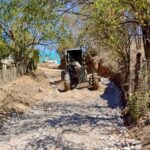 Avanza Gobierno de Mazatlán con rehabilitación de caminos sacacosechas en la zona rural