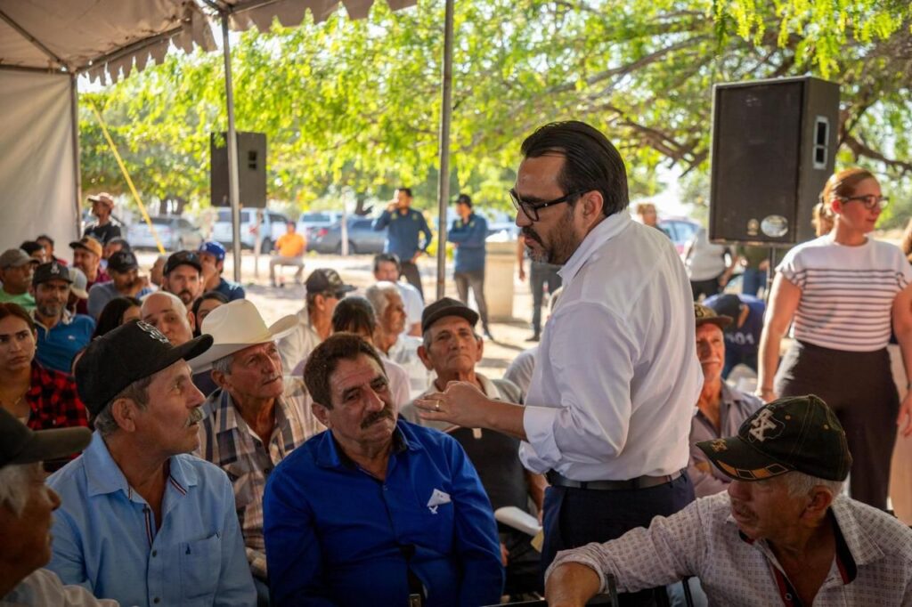 Entregan equipamiento para 219 pescadores de Culiacán para fortalecer su actividad