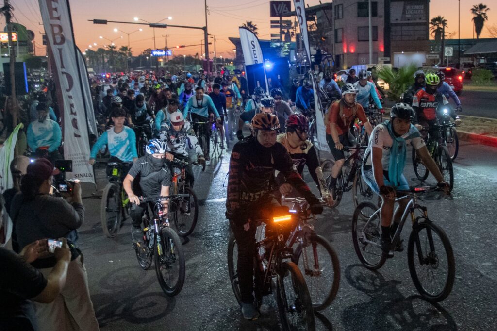 Más de mil 300 personas participan en rodada “Pueblos y Paisajes” para impulsar la movilidad sustentable