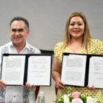 El Rector Jesús Madueña y Claudia Liliana Valdez, alcaldesa de El Rosario, firman convenio de cooperación académica y social en beneficio de la comunidad
