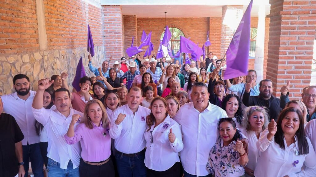 Con 100 asistentes se toma protesta al nuevo Comité Directivo de Sinaloa de Leyva