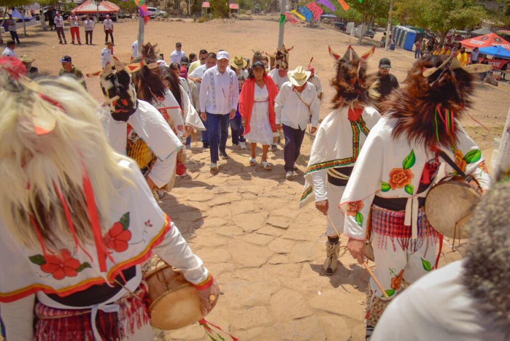 Tradición, fe y seguridad convergen en San Miguel Zapotitlán durante Semana Santa