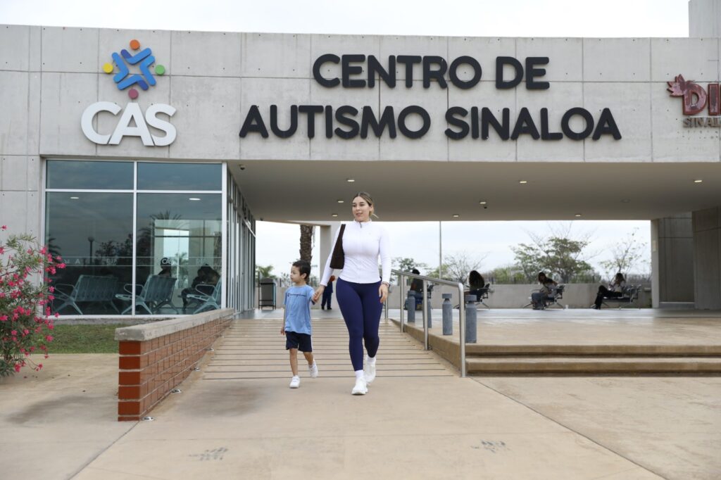 Con más de 193 mil servicios brindados DIF Sinaloa a través del CAS transforman la atención al autismo con un modelo integral e incluyente