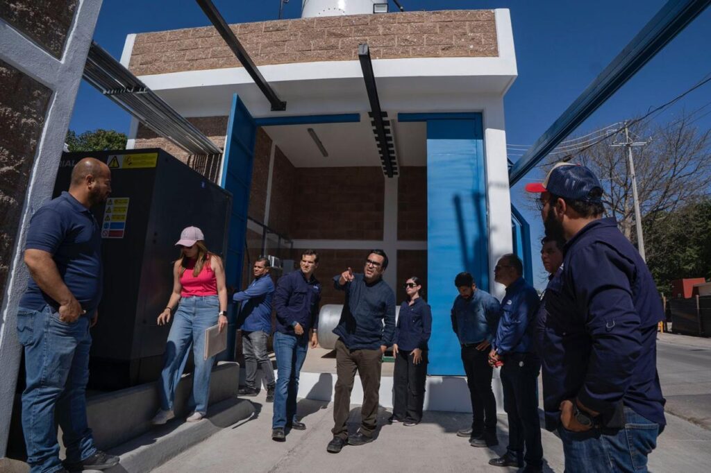 Mejor capacidad: Juan de Dios supervisa arranque de pruebas en planta Las Cucas; abastecerá a la zona norte de Culiacán