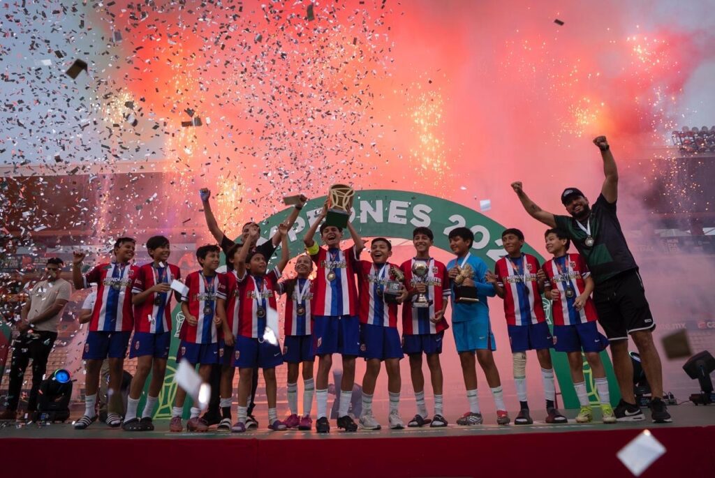 Vibró el estadio Dorados con la final del Mundialito Culiacán 2026
