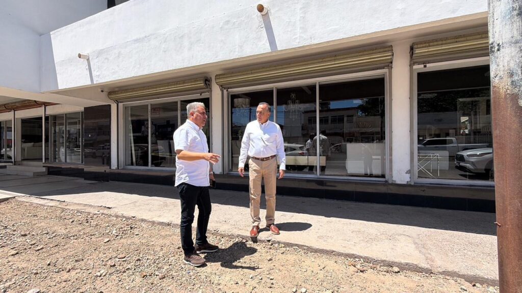 Gobierno de Ahome amplía programa integral de espacios peatonales y reforestación urbana 