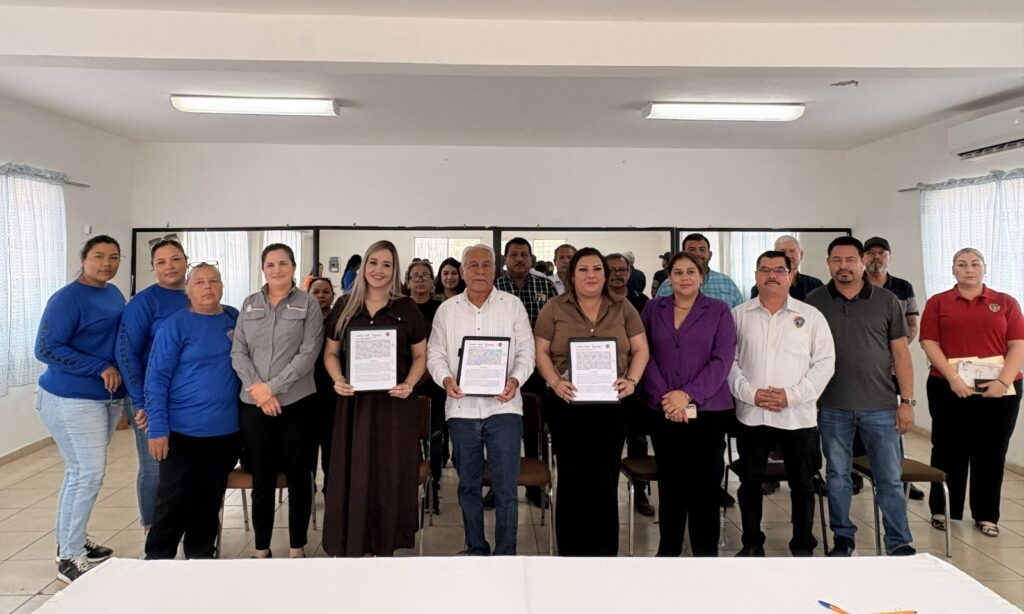 Impulsan COEPRISS y Ayuntamiento de Eldorado certificación sanitaria para fortalecer producción de moluscos bivalvos.