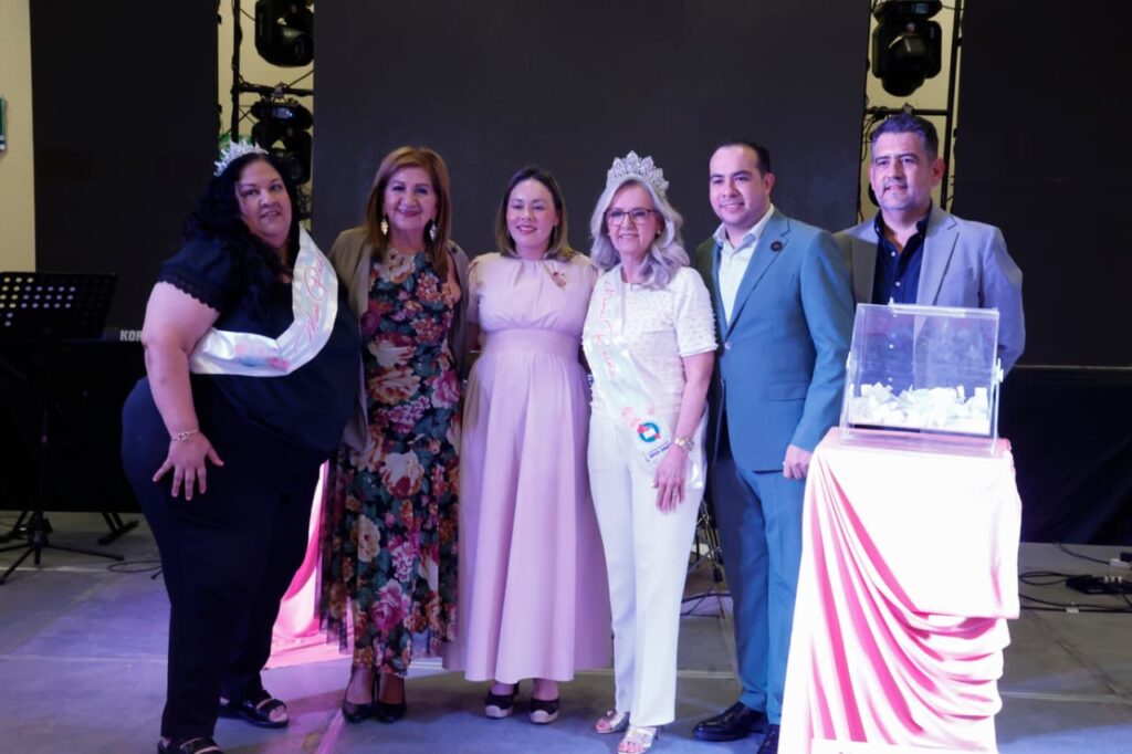 Acompaña Gobernadora Yeraldine a madres del STASE en su festejo