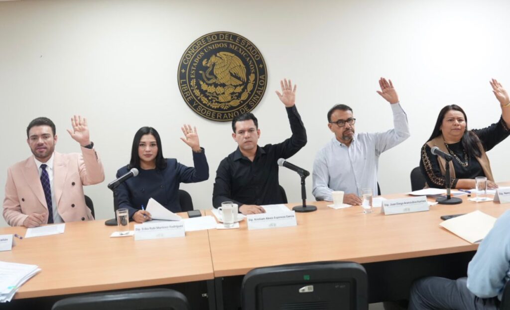 Determina Comisión de Protocolo que 19 nuevas iniciativas pueden seguir proceso legislativo