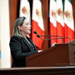 Congreso de Sinaloa otorga licencia a Rocha Moya; designa a Yeraldine Bonilla como gobernadora interina