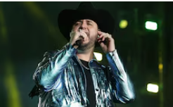 Edén Muñoz pospone concierto en Los Mochis tras tragedia en Plaza Fiesta