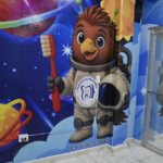 La Facultad de Odontología de la UAS transforma su clínica con temática espacial para mejorar la atención infantil y crear ambientes de paz y alegría