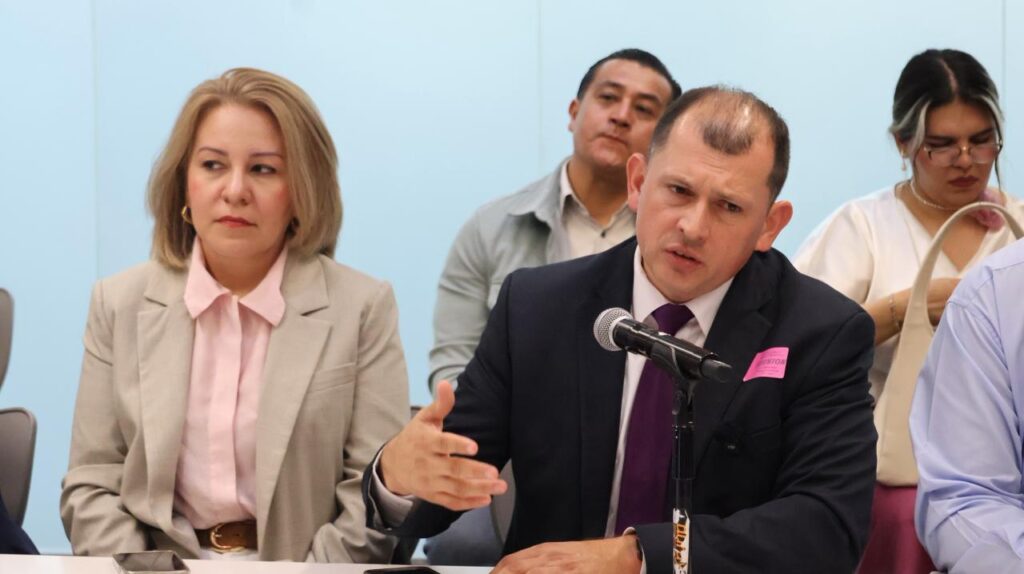 PARTIDO SINALOENSE PARTICIPA EN ENTREGA DE INICIATIVA EN EL SENADO PARA FORTALECER EL FEDERALISMO Y LA REPRESENTATIVIDAD POLÍTICA