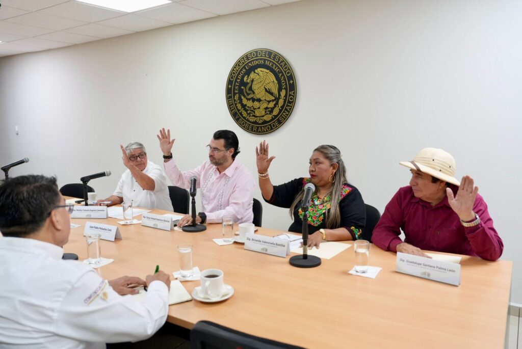 Comisión de Asuntos Migratorios impulsa difusión de programas de apoyo financiero para familias migrantes