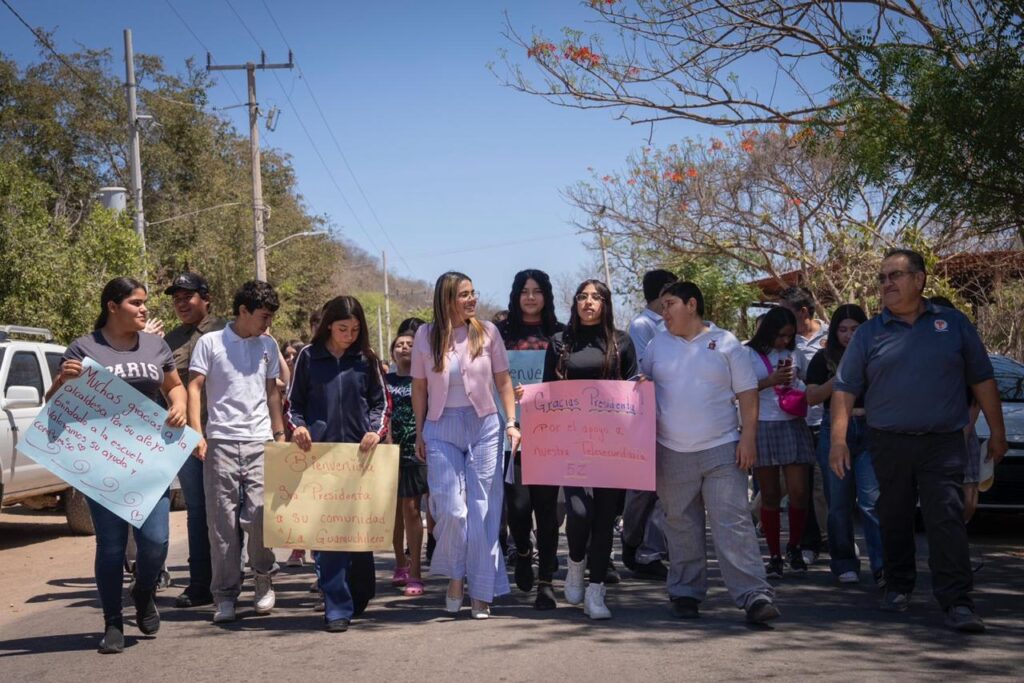 “Sepan que vamos a seguir con ustedes, que en el Ayuntamiento Las Tapias tienen las puertas abiertas”: Ana Miriam Ramos Villarreal