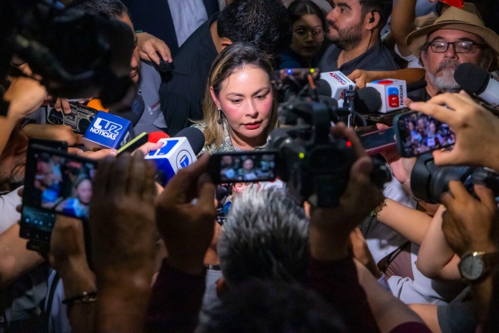 Entrega del fertilizante del Bienestar continúa en apoyo de los productores: Gobernadora Yeraldine
