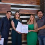 Entregan títulos de propiedad a familias del fraccionamiento Valle de Encino