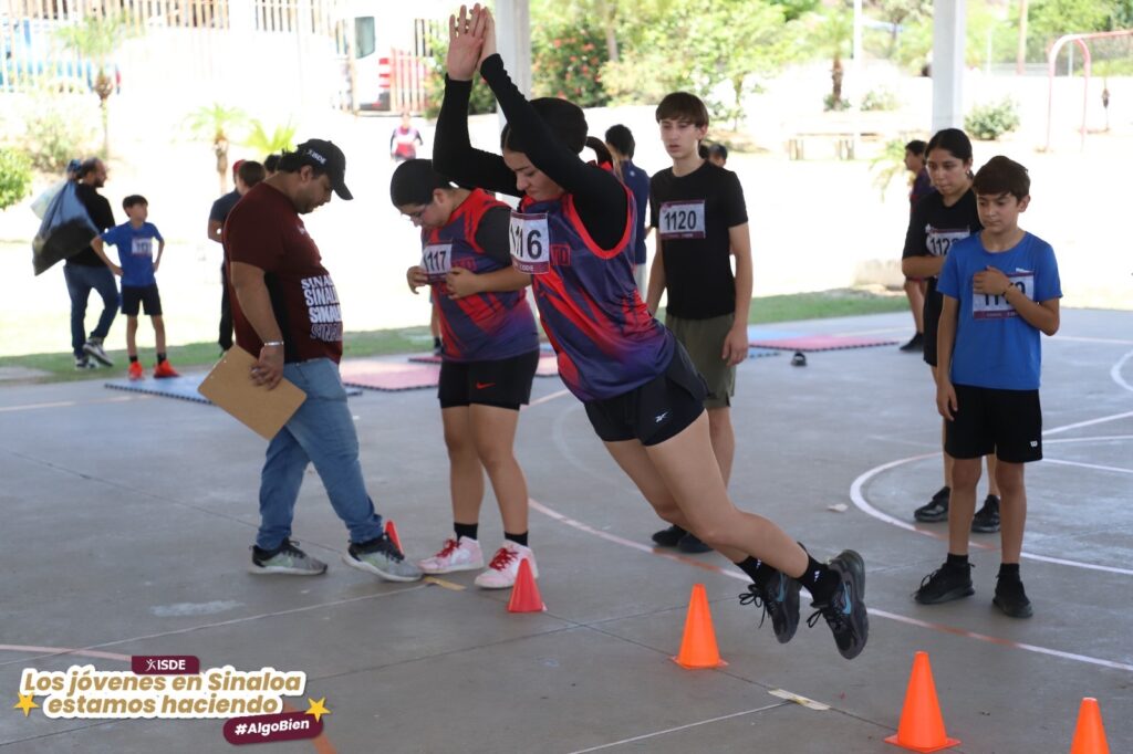 GRAN RESPUESTA DE DEPORTISTAS DE BADIRAGUATO EN VISORÍAS DEL ISDE