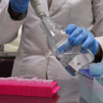 Estudio de la Facultad de Ciencias Químico Biológicas de la UAS evalúa la efectividad de nuevos antibióticos frente a Pseudomonas aeruginosa