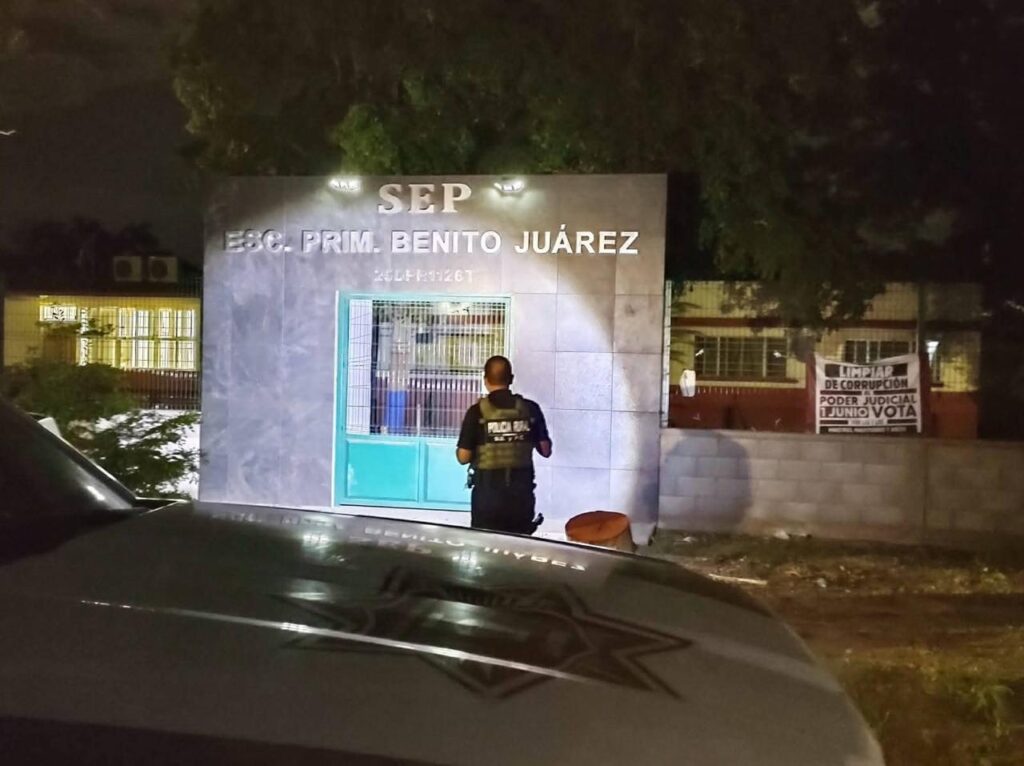 Refuerza Seguridad Pública vigilancia en escuelas de Ahome durante periodo vacacional.