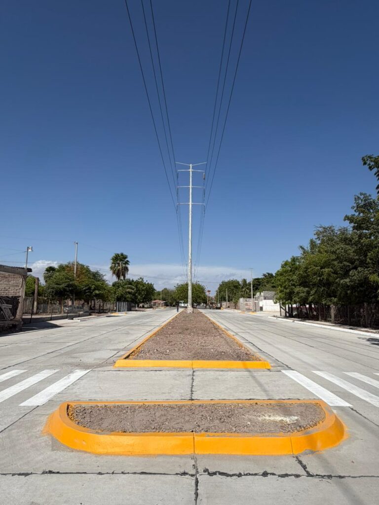Antonio Menéndez inaugura bulevar José Hernández Terán; conectará Pedro Anaya con Pasadena.