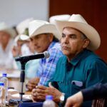 Gobernadora Yeraldine marca el inicio de la campaña de vacunación para prevenir la brucelosis bovina