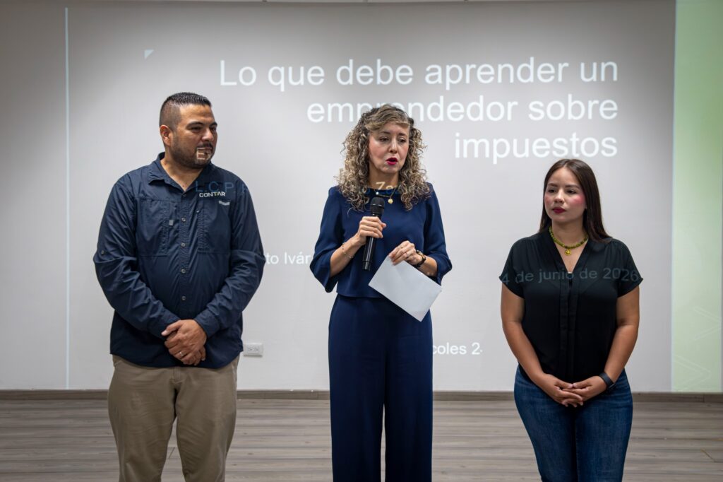 Emprendedores fortalecen sus conocimientos fiscales en capacitación organizada por el Ayuntamiento de Culiacán