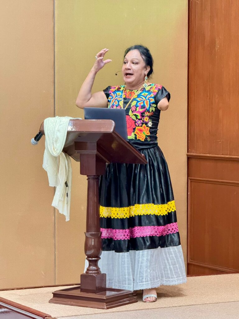 Amaranta Gómez, activista muxe expone retos LGBTTTI en el Congreso de Sinaloa